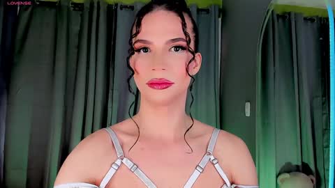 Snapshot of gatitavenecis1 chatting on 21, 1, 2025 Vnecis Marn online show from 21, 1, 2025