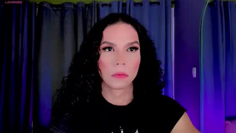 Snapshot of gatitavenecis1 chatting on 11, 2, 2025 Vnecis Marn online show from 11, 2, 2025