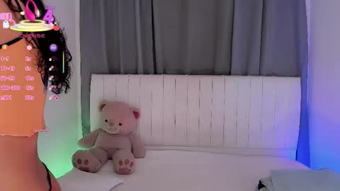 Vnecis Marn online show from 1, 2, 2026