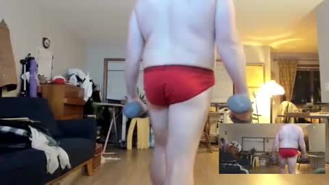 Snapshot of gaygoddessgarrett chatting on 22, 10, 2025 Garrett online show from 22, 10, 2025