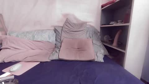 gayrobbin online show from 2, 3, 2026