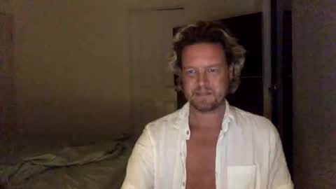 gcsurfer81 online show from 4, 12, 2024