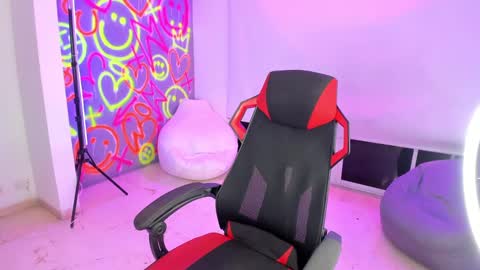 geanna_rose online show from 17, 1, 2025