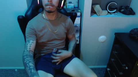 Snapshot of gefeeer chatting on 4, 10, 2025 gefeeer online show from 4, 10, 2025