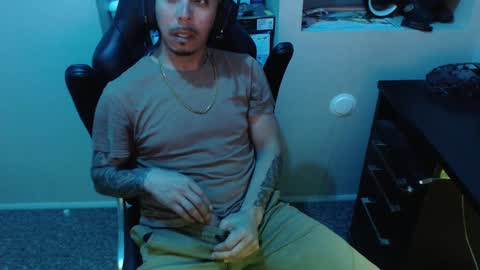 Snapshot of gefeeer chatting on 5, 10, 2025 gefeeer online show from 5, 10, 2025