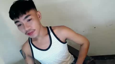 Snapshot of gelluxxx chatting on 4, 4, 2026 gelo online show from 4, 4, 2026