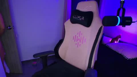 geminis11 online show from 12, 4, 2026