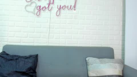 Snapshot of geminis_muentes chatting on 8, 9, 2025 geminis muentes online show from 8, 9, 2025