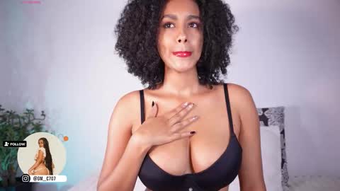 Snapshot of gemmacarter_ chatting on 8, 1, 2026 online show from 8, 1, 2026