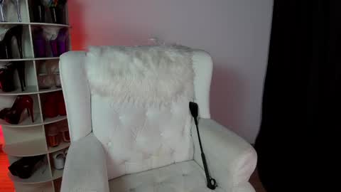 Snapshot of genesis073 chatting on 2, 3, 2025 genesis073 online show from 2, 3, 2025