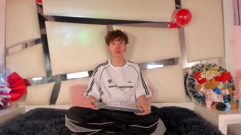 genesis_js online show from 18, 12, 2025