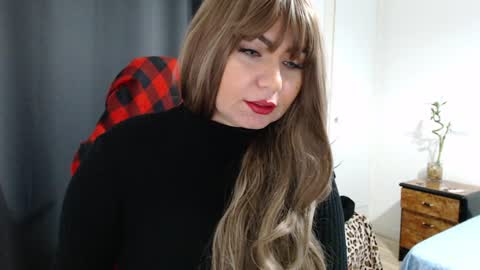 Snapshot of genesisgems11_ chatting on 4, 2, 2025 Genesis online show from 4, 2, 2025