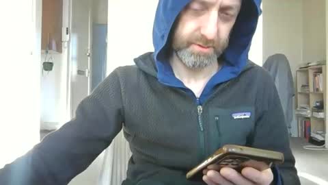 Snapshot of geon2xx chatting on 15, 5, 2026 Geon online show from 15, 5, 2026