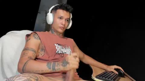 independent model online show from 5, 3, 2026