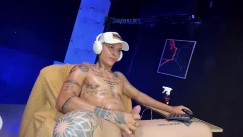 independent model online show from 9, 3, 2026