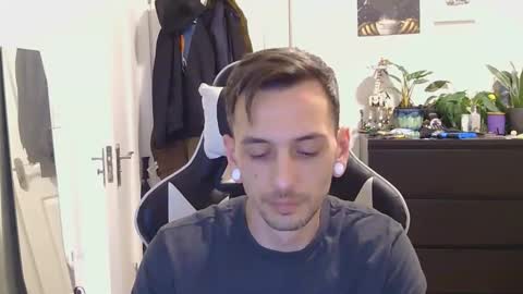 Snapshot of georgek0011 chatting on 18, 1, 2026 georgek0011 online show from 18, 1, 2026