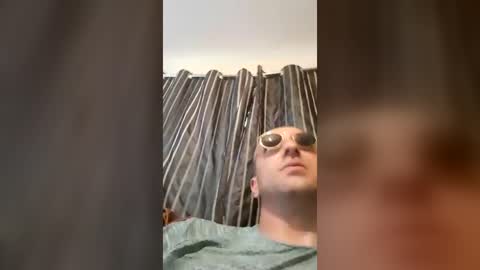 Snapshot of georgemac2405319818 chatting on 25, 6, 2026 georgemac2405319818 online show from 25, 6, 2026