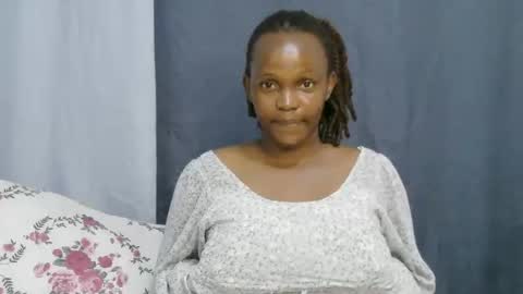 Snapshot of georgeous_kimberly chatting on 14, 5, 2026 georgeous_kimberly online show from 14, 5, 2026