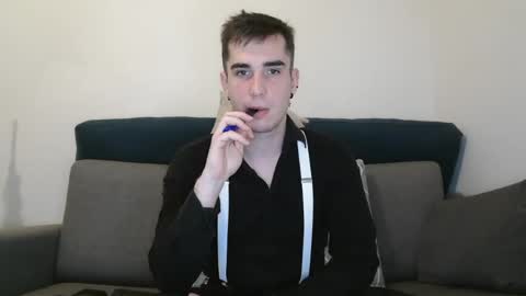 Snapshot of georgeyuno chatting on 14, 1, 2025 George Yuno online show from 14, 1, 2025