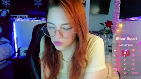 georgina_moschino online show from 15, 1, 2025