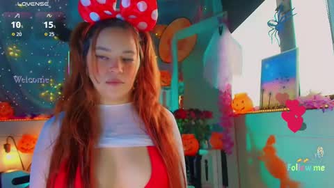 georgina_moschino online show from 15, 10, 2025