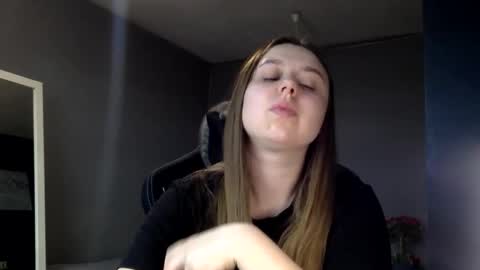 georginagina online show from 26, 11, 2025