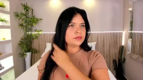 GeorginaReyes  online show from 20, 4, 2026