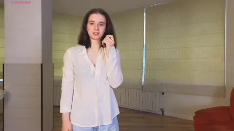 My name is Kelly online show from 25, 9, 2025