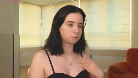 My name is Kelly online show from 8, 10, 2025