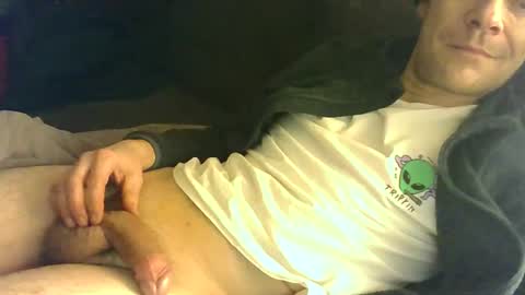 German33FFM1 online show from 28, 11, 2025