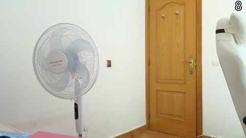 Snapshot of germangirl1996 chatting on 10, 12, 2024 Nadine online show from 10, 12, 2024