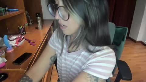 andy online show from 26, 2, 2025