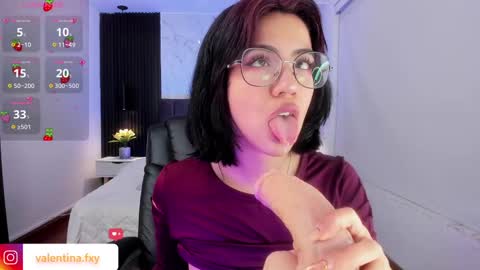 Snapshot of gia_foxy chatting on 12, 3, 2025 Gia online show from 12, 3, 2025