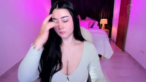Snapshot of gia_lowry chatting on 15, 1, 2025 Gia lowry online show from 15, 1, 2025