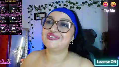 Snapshot of gia_nahomi chatting on 9, 6, 2026 nahomi online show from 9, 6, 2026