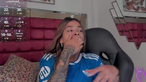 Gia  online show from 7, 4, 2026