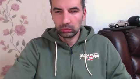 Gianni online show from 2, 4, 2026