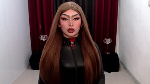 Gia X online show from 18, 2, 2025