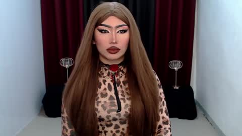 Gia X online show from 8, 3, 2025