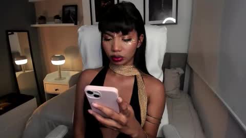 GIGI online show from 28, 10, 2025