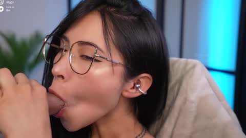 Snapshot of gigi_ulala chatting on 3, 12, 2025 80 off in my OF gigipriv online show from 3, 12, 2025