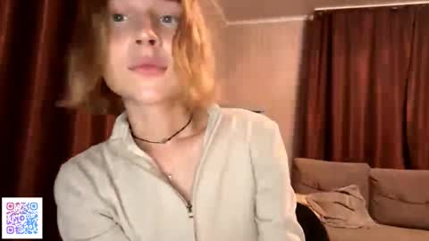 Snapshot of gigikray chatting on 10, 10, 2025 Molly online show from 10, 10, 2025