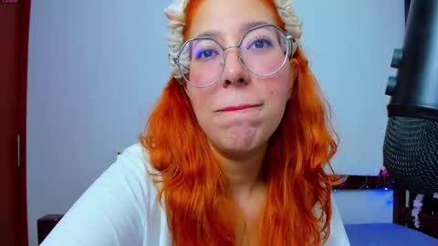 Snapshot of gigimooon chatting on 4, 2, 2026 gigimooon online show from 4, 2, 2026