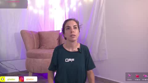 Snapshot of giiadior1 chatting on 16, 10, 2025 GiiaDior online show from 16, 10, 2025