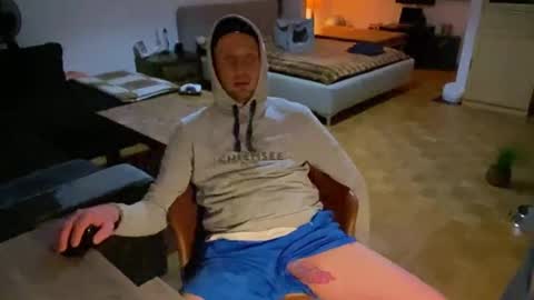Snapshot of gilbertlachsmann chatting on 2, 3, 2025 Sebastian online show from 2, 3, 2025