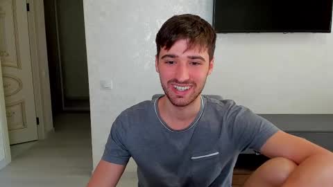 Snapshot of gilbertogonzales chatting on 9, 3, 2025 gilbertogonzales online show from 9, 3, 2025