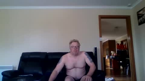 Snapshot of gimmmieoooo chatting on 31, 5, 2026 gimmmieoooo online show from 31, 5, 2026
