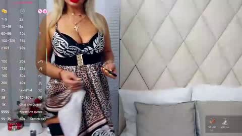 Snapshot of ginabear chatting on 26, 5, 2026 Gina online show from 26, 5, 2026