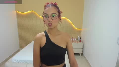 Snapshot of ginamorelo chatting on 26, 5, 2026 G I A N A online show from 26, 5, 2026