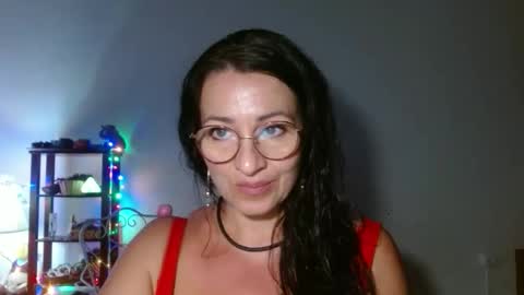 GinaONeon online show from 21, 10, 2025